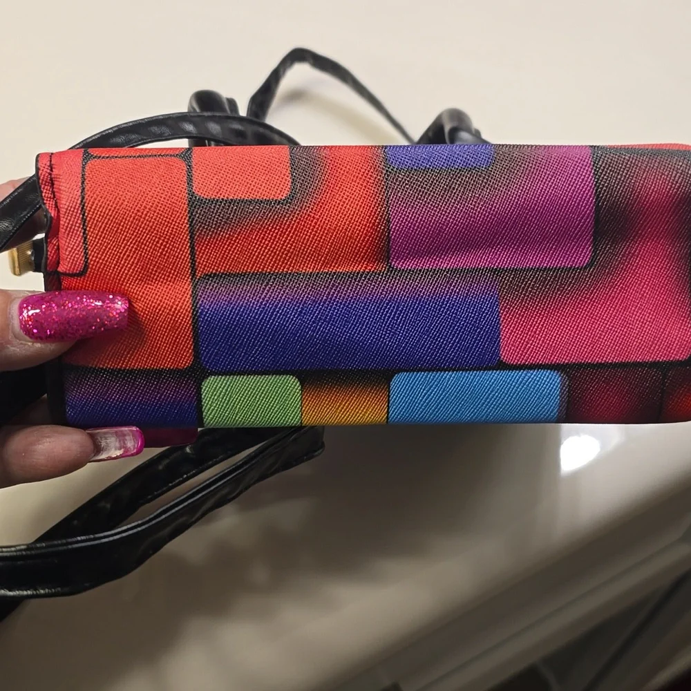 Colorblock Geometric Mini Crossbody Bag with Black Trim